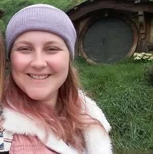 Meet your Posher, Beth